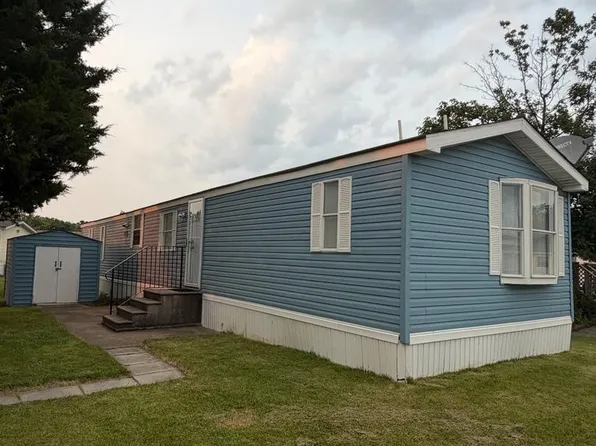 100 Lariat Rd, Middle River, MD 21220