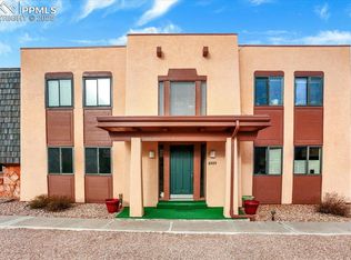 2937 Mesa Rd APT A, Colorado Springs, CO 80904