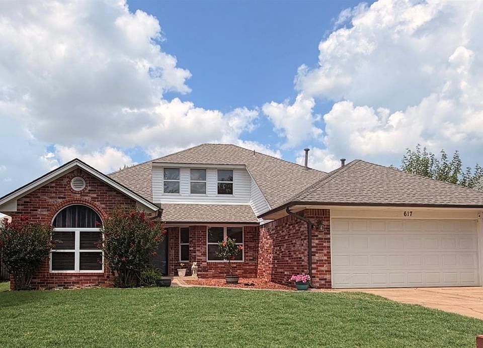 1st image of 617 Firelane Rd