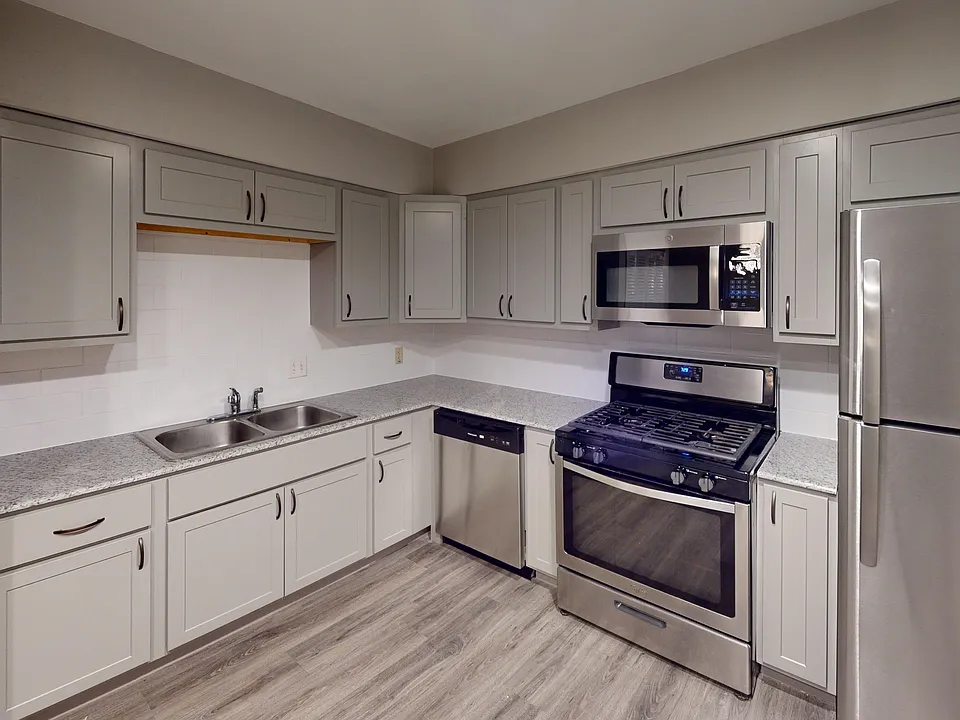 335 E 18th Ave #335