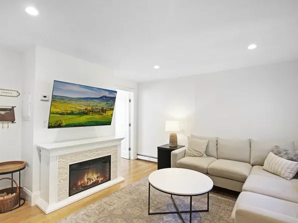 12 Salem Street Ave #2, Charlestown, MA 02129