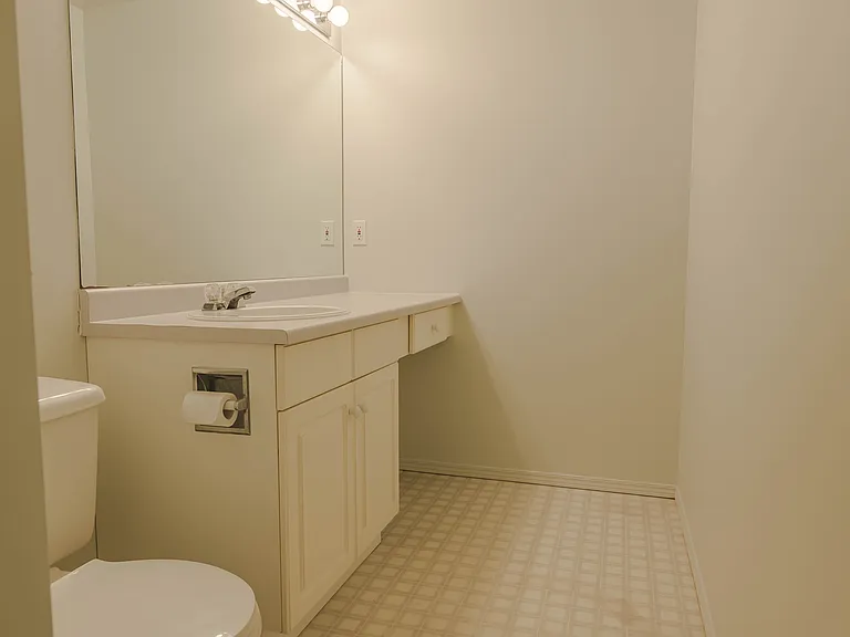 132 Invermere St #132 — Photo 19