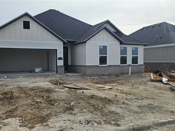 392 S Calico, Fayetteville, AR 72704