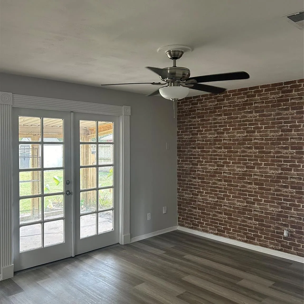 4 bed, 2.5 bath, 1658 sqft, $2,000 — Photo 4