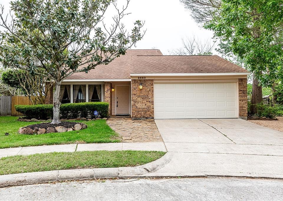 1st image of 2660 Sawyer Dr