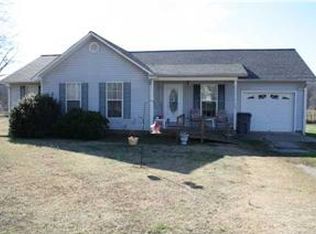 144 Shoals Paradise Dr, Florence, AL 35634