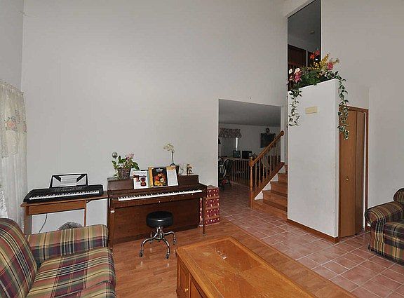3rd image of 2741 W Hayley Ct