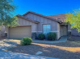 1005 E Grenadine Rd, Phoenix, AZ 85040