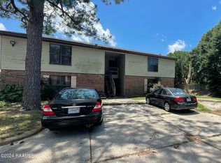 215 Lodge Dr, Lafayette, LA 70506