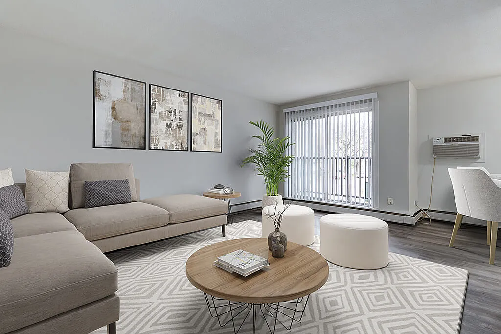 Sabra Apartments — Photo 4
