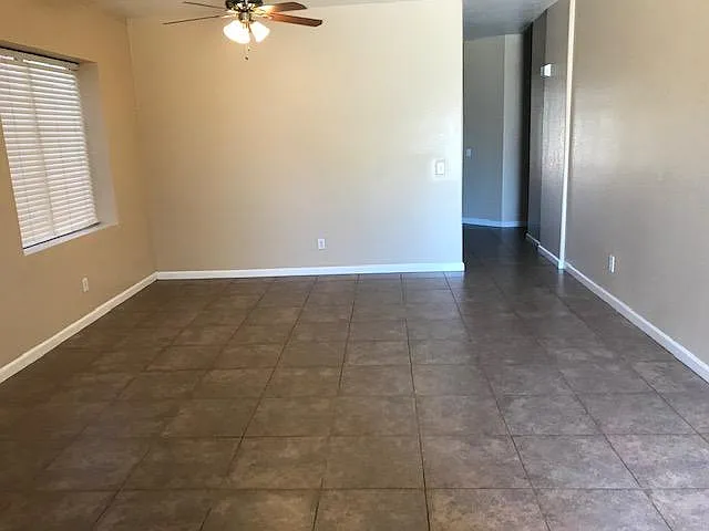 8706 W Bobby Lopez Dr — Photo 3