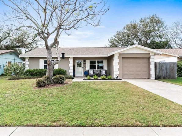 12162 AURORA COURT, LARGO, FL 33774
