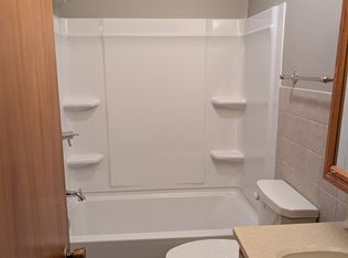 3303 Randolph St, Waterloo, IA 50702