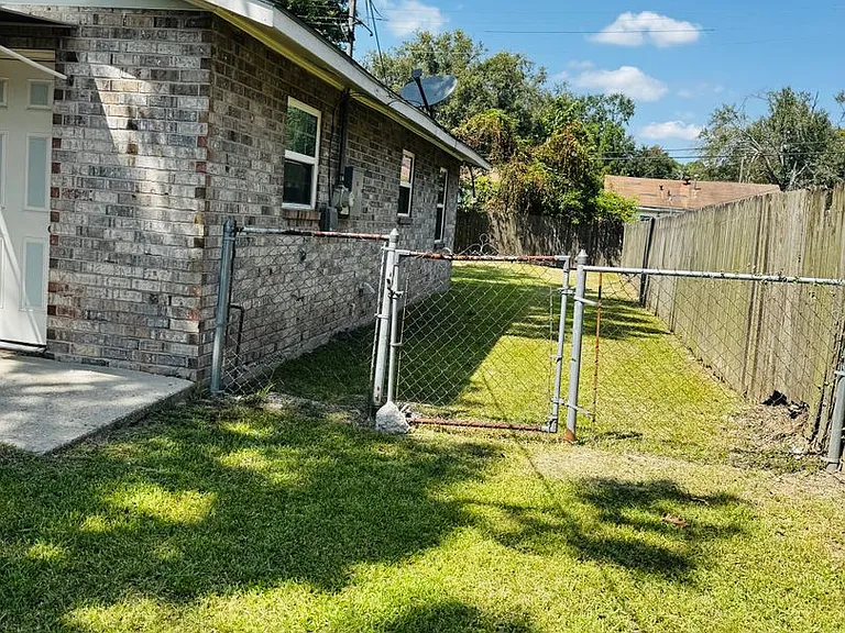 3433 Hollywood St — Photo 31