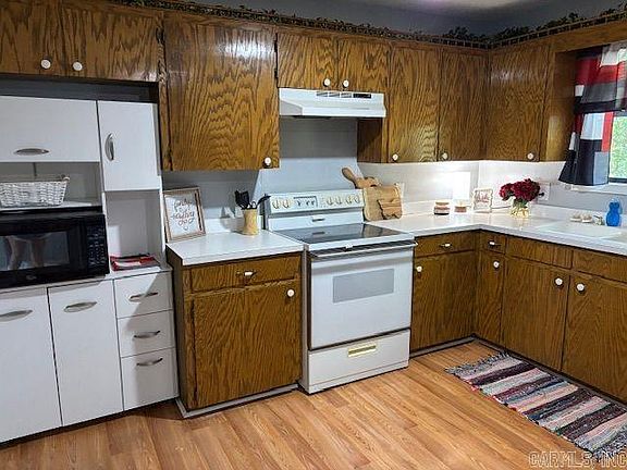 5th image of 1611 Shelton Cv