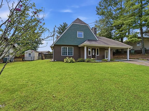 3rd image of 3609 Kimrod Dr