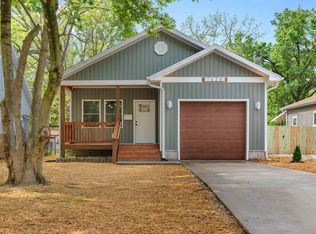 1626 W Lee St, Springfield, MO 65803