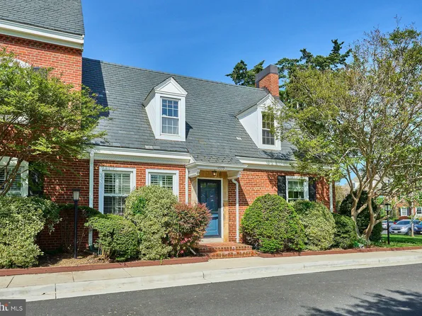 4503 36th St S, Arlington, VA 22206