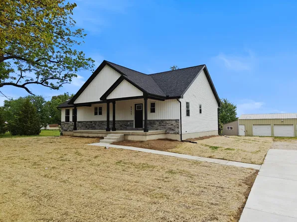 2717 Kerlikowske Rd, Benton Harbor, MI 49022