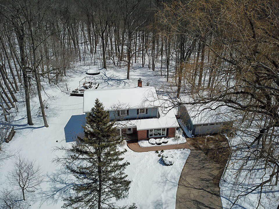 1st image of 2900 S Amor Dr