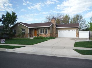 12066 S Pineridge Rd, Sandy, UT 84094