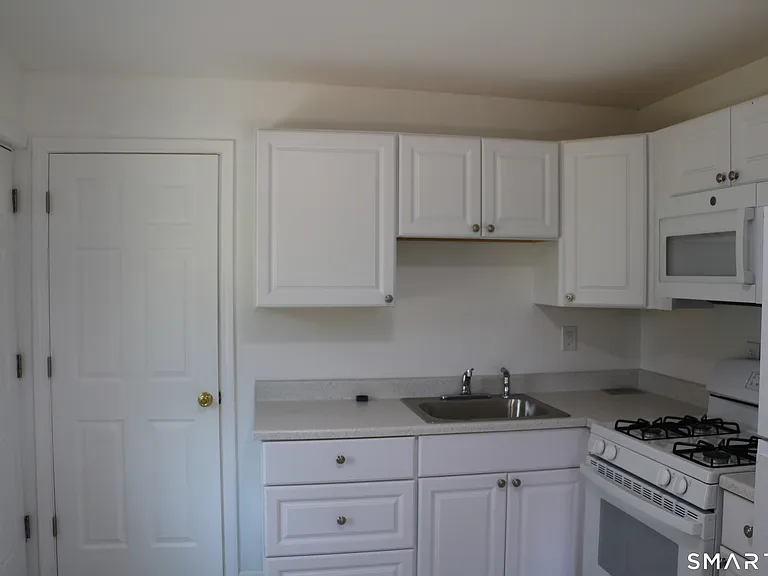 264 Pearl Harbor St — Photo 13
