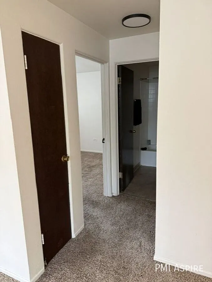 1-bed, 1-bath Refreshed Apartment in Popular Sloan's Lake Neighborhood — Photo 3