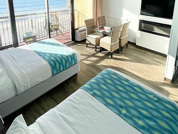 5th image of 6900 N Ocean Blvd #712