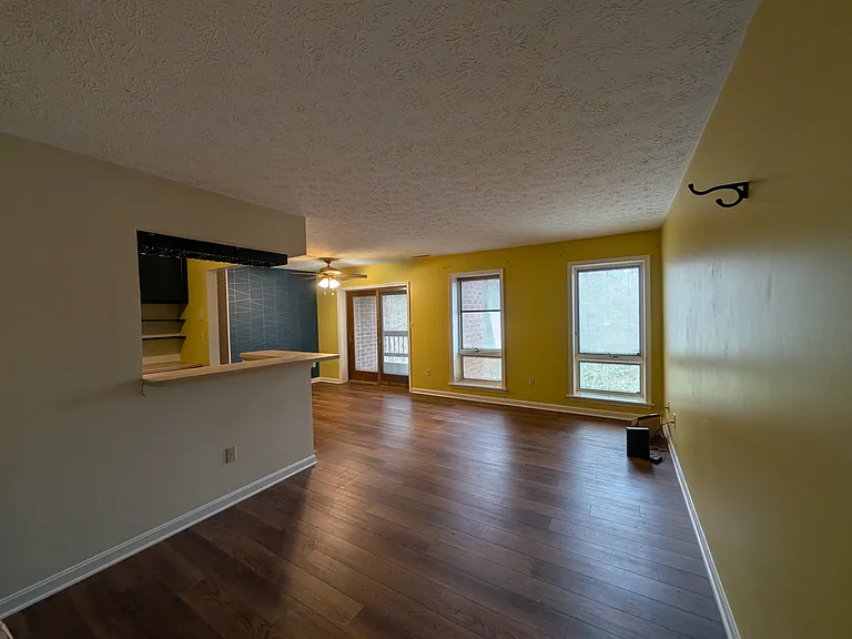 23238 Rosewood Ct #1048 — Photo 2