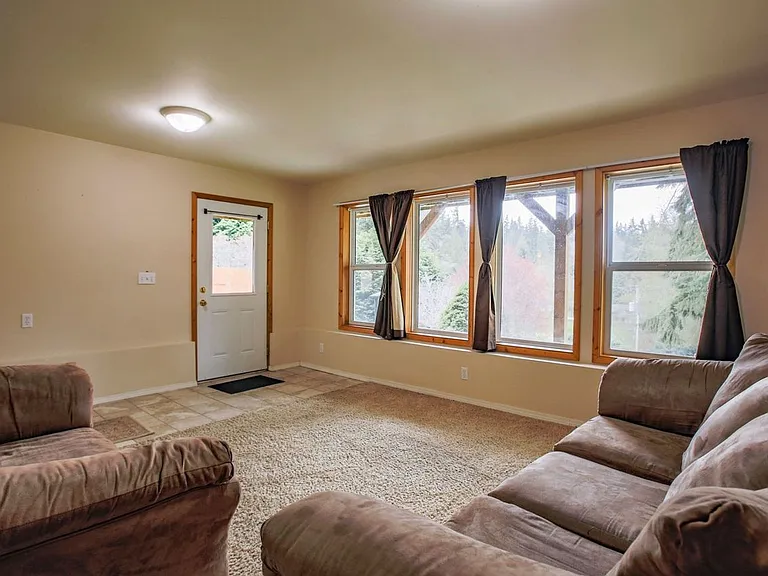 1130 Honeymoon Lake Dr — Photo 27