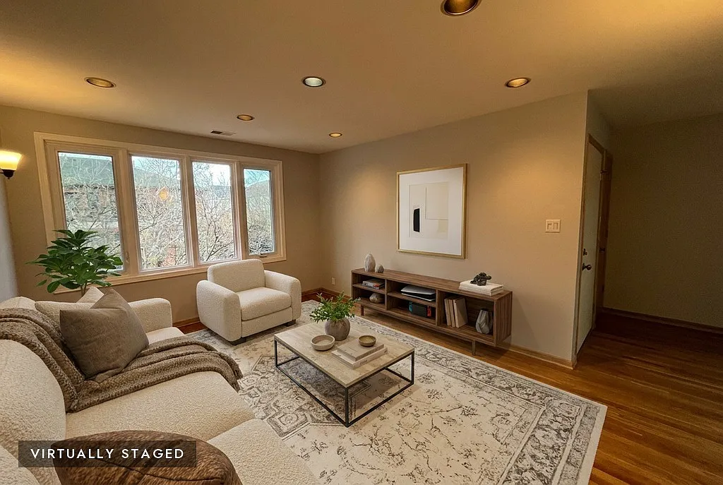 2 bed, 1100 sqft, $2,200 — Photo 2