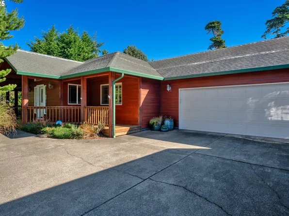 87685 Rhodowood Dr, Florence, OR 97439