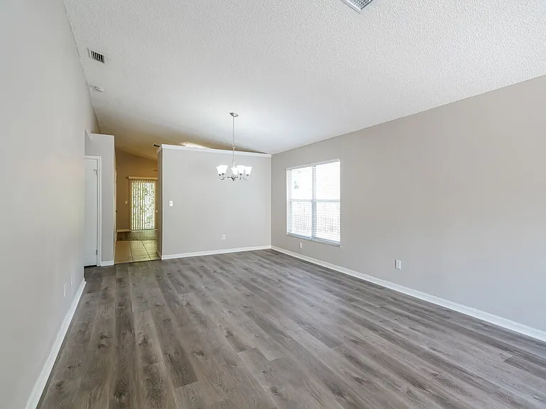 1831 Coyote Pl — Photo 3
