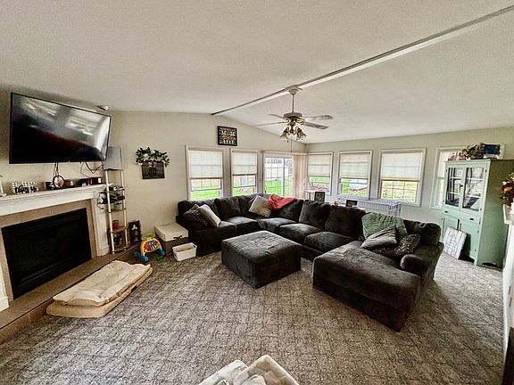 2nd image of 13414 E 700th Rd