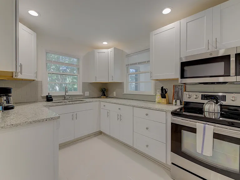 1623 Brennen Rd #2 — Photo 4