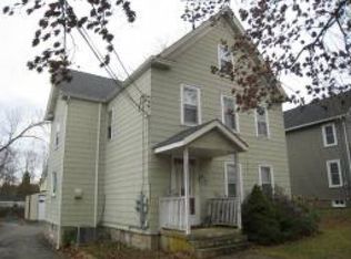 21 Woodside Ave, Newton, NJ 07860