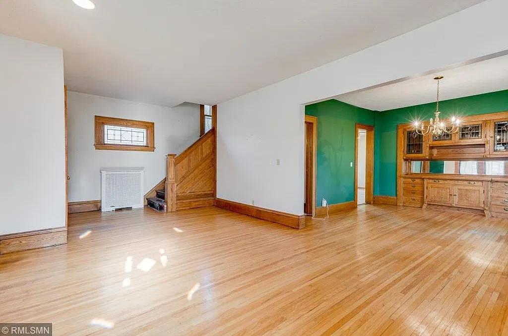 6 bed, 3.5 bath, 4257 sqft, $3,450 — Photo 4