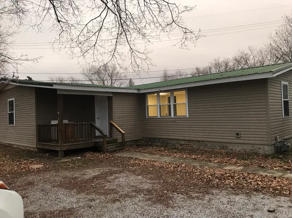 100 Holley St, Hopkinsville, KY 42240