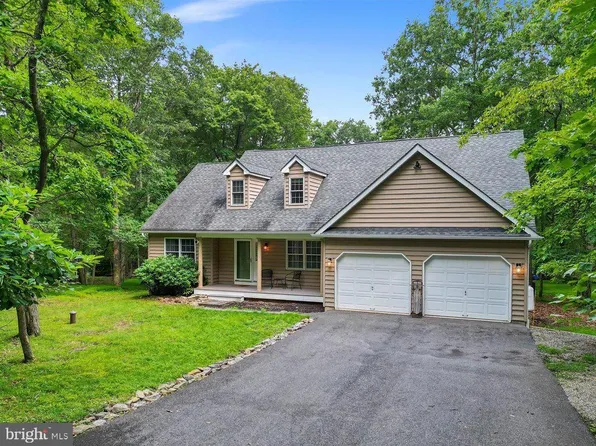 31 White Oak Dr, Jim Thorpe, PA 18229