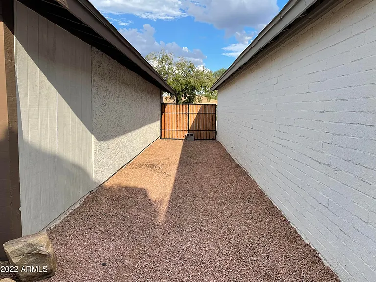 812 N 86th Pl — Photo 24