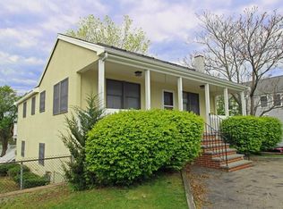 555 Nantasket Ave, Hull, MA 02045