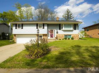 2727 W Fountaindale Dr, Peoria, IL 61614