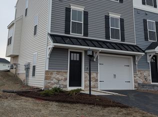 237 Magnolia Ln, State College, PA 16803