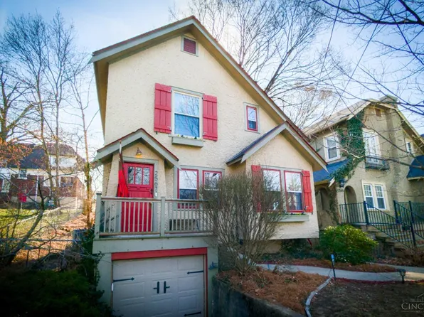 2567 Ridgeland Pl, Cincinnati, OH 45212