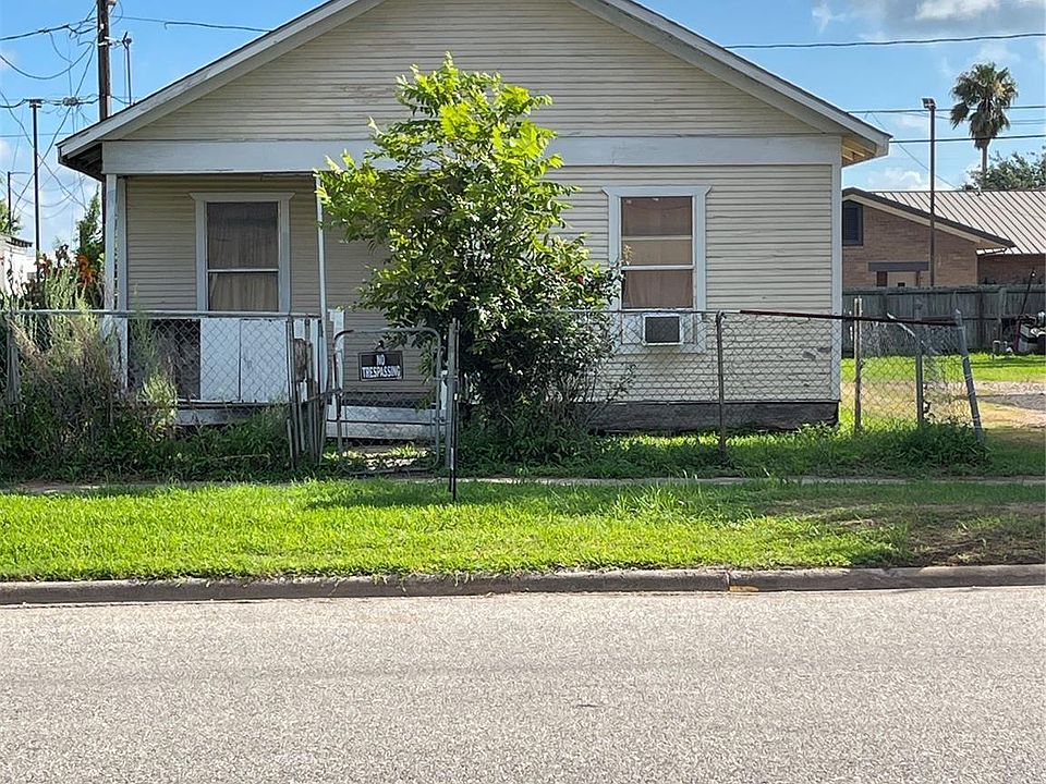 1st image of 1022 W Broad St