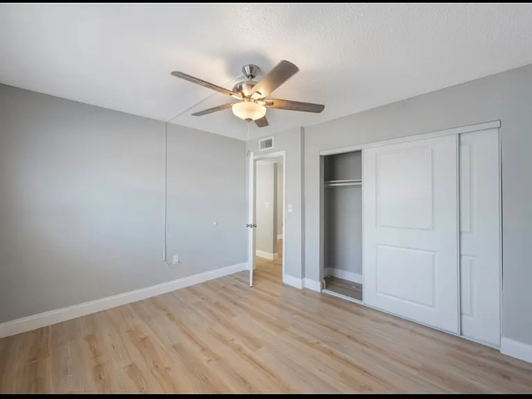 6810 Park St S #4 — Photo 6