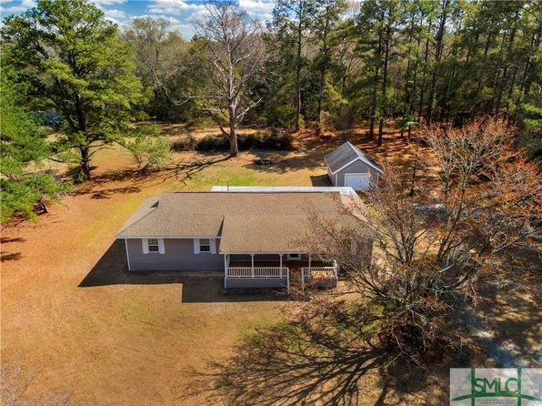 118 Pine Needle Dr, Ellabell, GA 31308