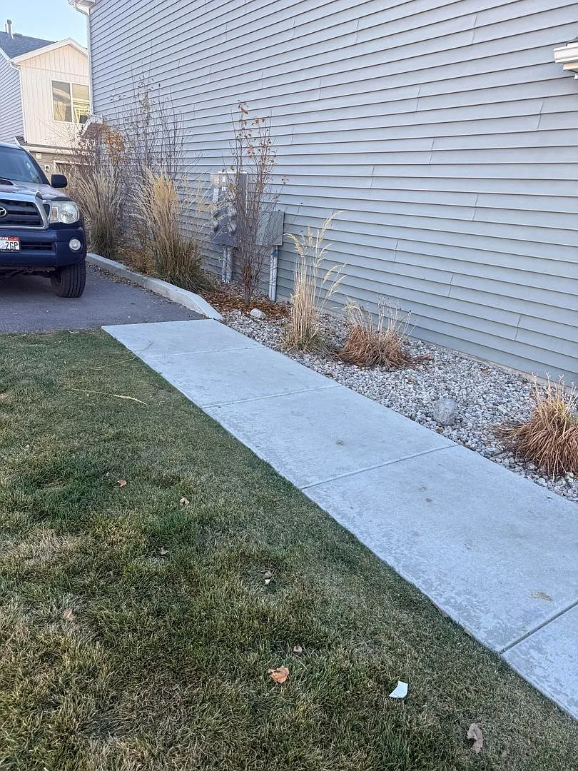 229 North Main Street — Photo 4