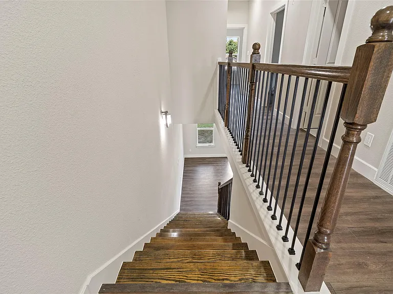 8025 Virgil St — Photo 17