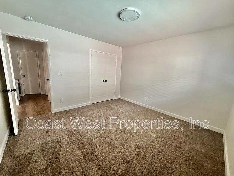 4802 Orchard Ave #11 — Photo 9